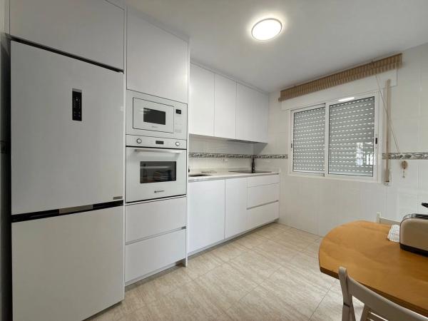 Casa de pueblo en calle Francisco Quevedo