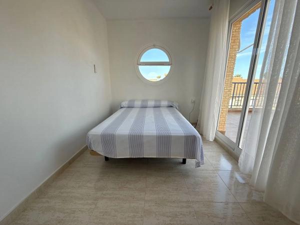 Casa de pueblo en calle Francisco Quevedo