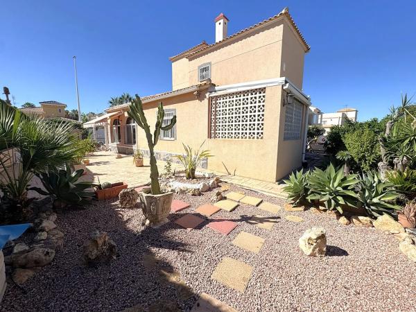 Casa independiente en calle Lope de Vega, 44 a