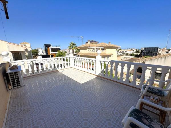 Casa independiente en calle Lope de Vega, 44 a