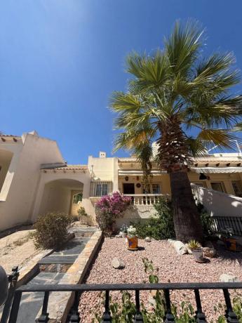 Chalet en calle Anfora, 37