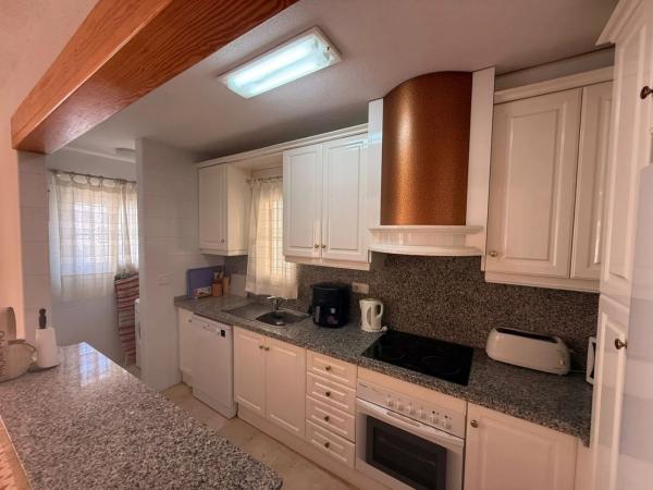 Chalet en calle Anfora, 37