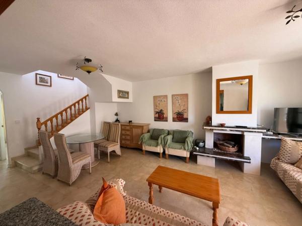 Chalet en calle Anfora, 37