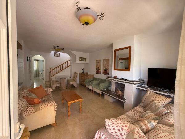 Chalet en calle Anfora, 37