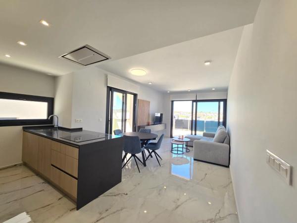 Ático en Barrio Los Almendros-La Florida