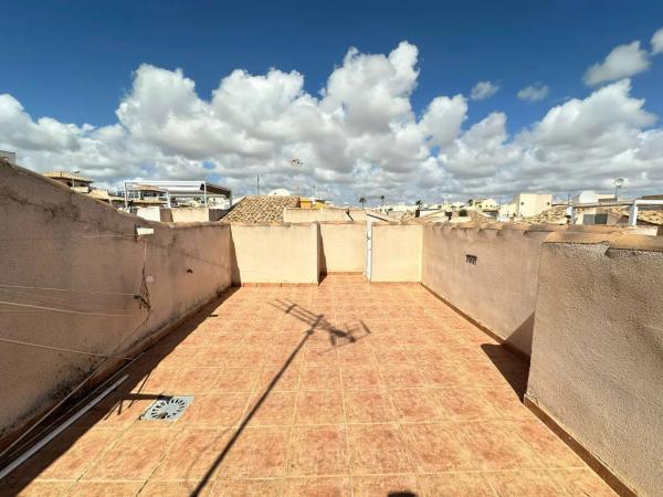 Chalet adosado en calle Estaca