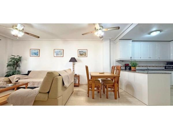 Piso en calle Tomás Bretón