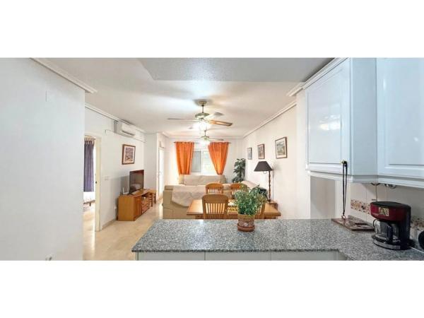 Piso en calle Tomás Bretón