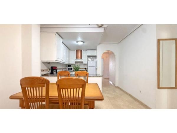 Piso en calle Tomás Bretón