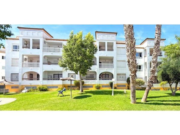 Piso en calle Tomás Bretón