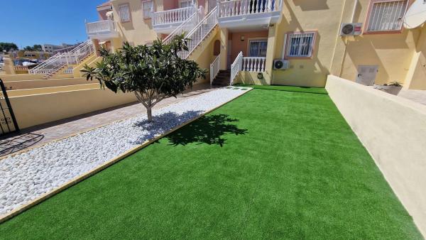 Chalet adosado en calle Pico Lobo, 4 a