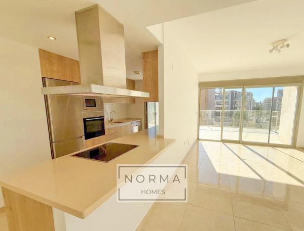 Dúplex en Barrio Villamartín-Las Filipinas