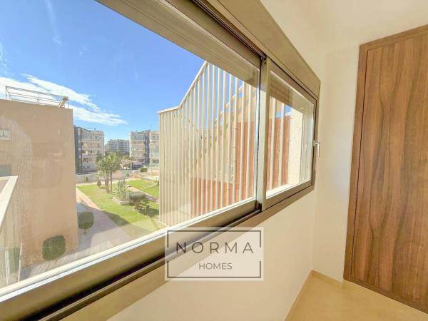 Dúplex en Barrio Villamartín-Las Filipinas