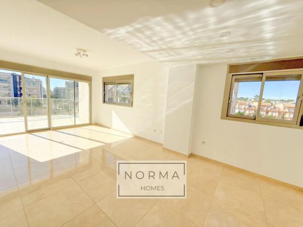 Dúplex en Barrio Villamartín-Las Filipinas