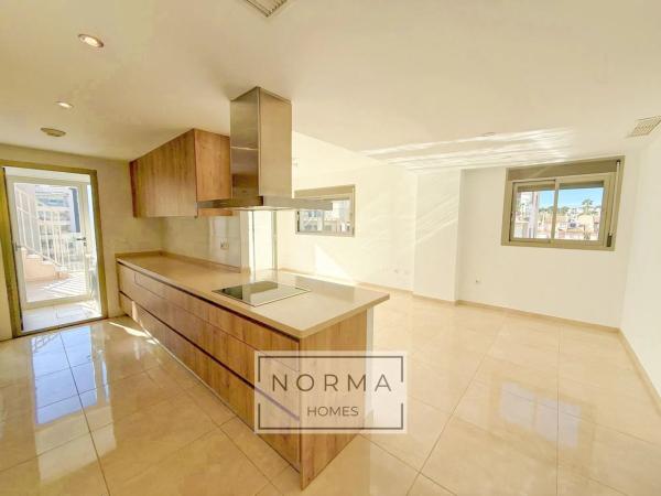 Dúplex en Barrio Villamartín-Las Filipinas