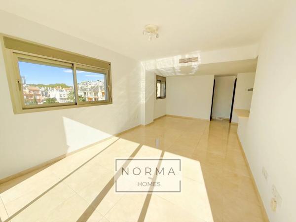 Dúplex en Barrio Villamartín-Las Filipinas