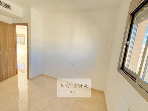 Dúplex en Barrio Villamartín-Las Filipinas