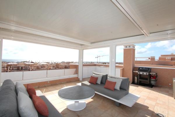 Ático en CL Iris, 33