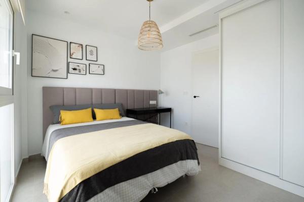 Casa independiente en calle Ciudad de Valencia