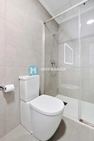 Chalet adosado en calle Flor de Pascua