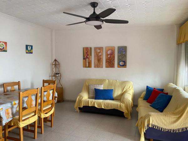 Chalet pareado en calle Pedro Sánchez, 123