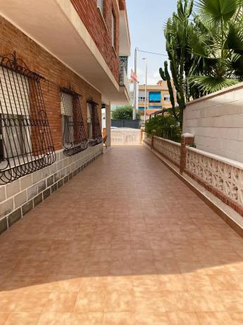 Chalet pareado en calle Pedro Sánchez, 123