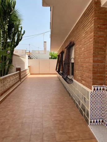 Chalet pareado en calle Pedro Sánchez, 123