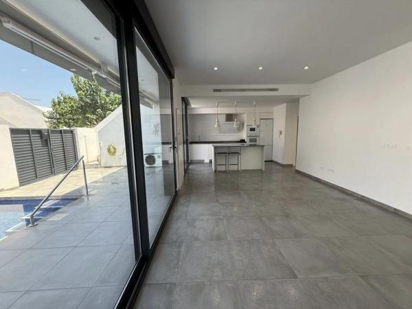 Chalet en Zona Pueblo