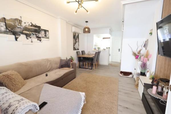 Chalet adosado en calle Cañada Real