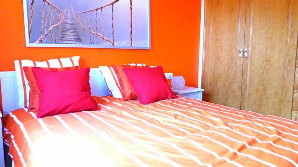 Casa independiente en avenida de las hierbas