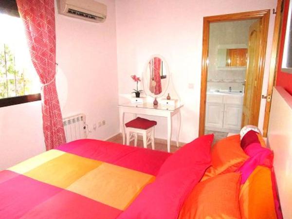 Casa independiente en avenida de las hierbas