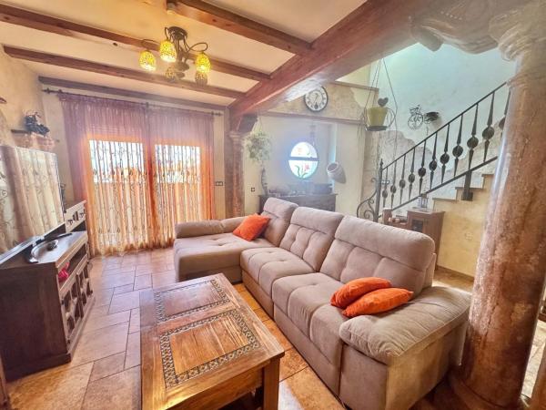 Casa independiente en calle Calderón Barca