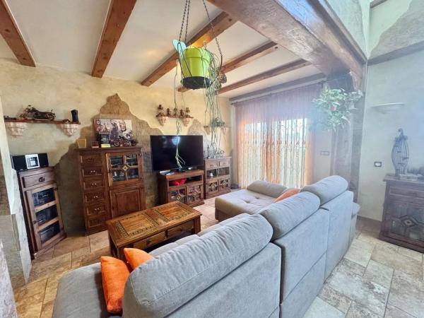 Casa independiente en calle Calderón Barca