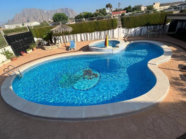 Casa independiente en camino Cantalobos s/n