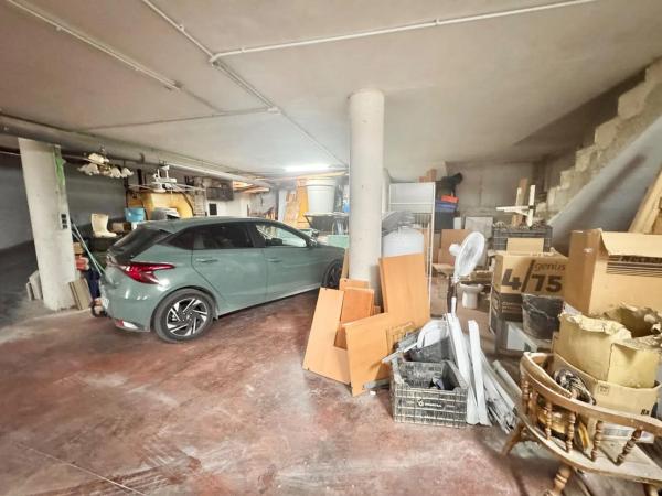 Casa independiente en calle Calderón Barca