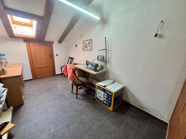 Casa independiente en calle Calderón Barca