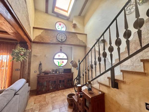 Casa independiente en calle Calderón Barca