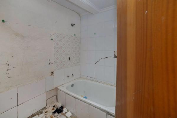 Chalet pareado en calle Gabriel Miró