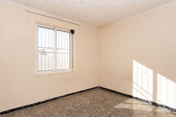 Chalet pareado en calle Arriba