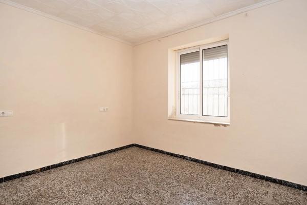 Chalet pareado en calle Arriba