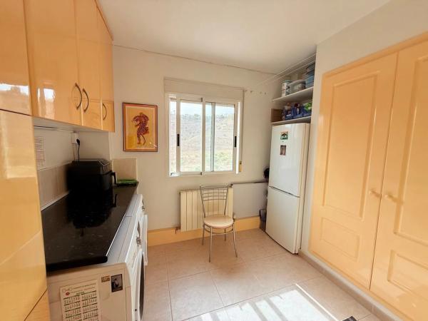 Casa independiente en calle Rubi