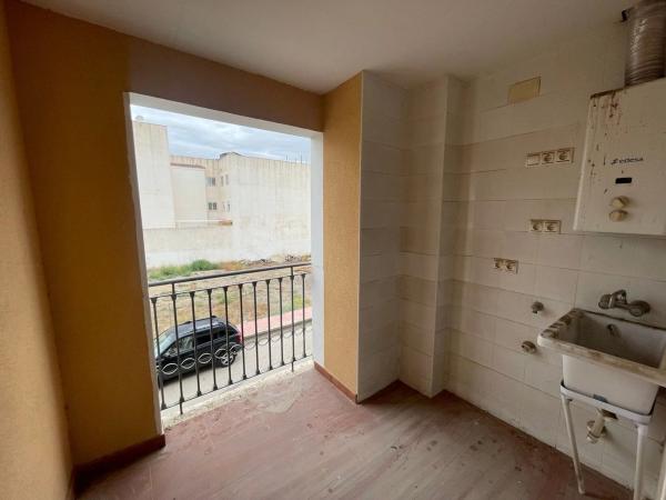 Piso en CL Tierno Galvan, 15