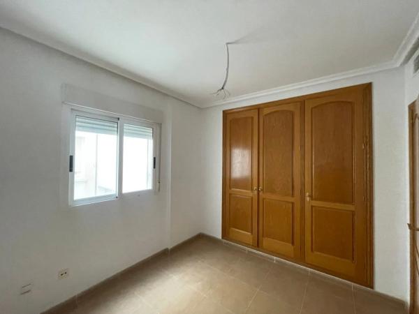 Piso en CL Tierno Galvan, 15