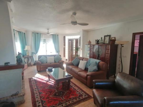 Chalet en calle Río Seco