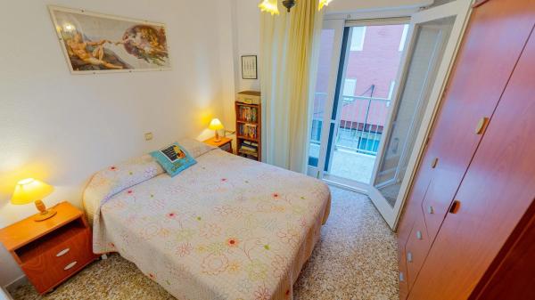 Piso en calle San Miguel de Salinas, 9