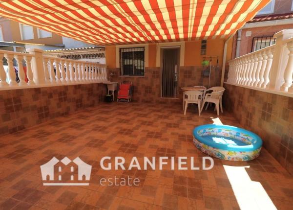 Chalet en calle Villena