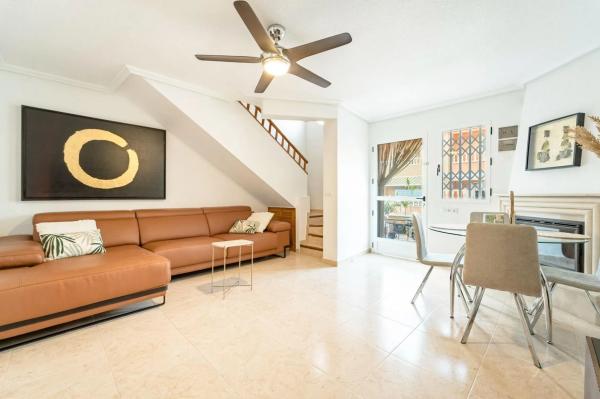 Chalet adosado en calle Bulnes