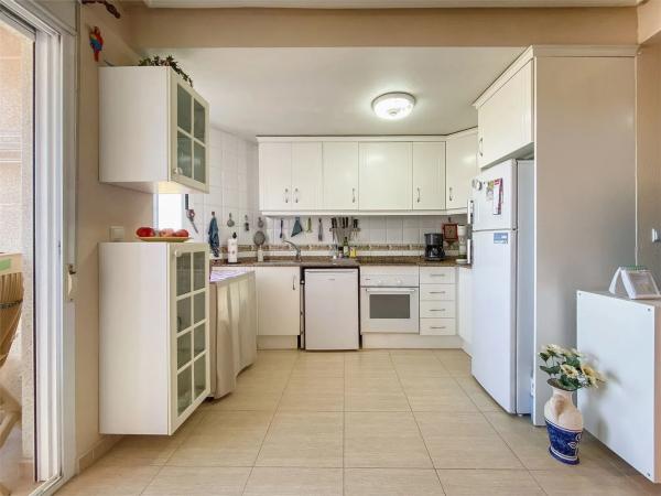 Piso en calle Benacantil