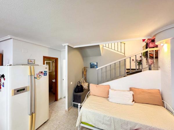 Chalet pareado en Residencial Parque de las Naciones