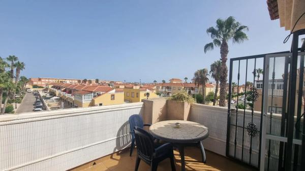 Casa independiente en calle las Tortolas